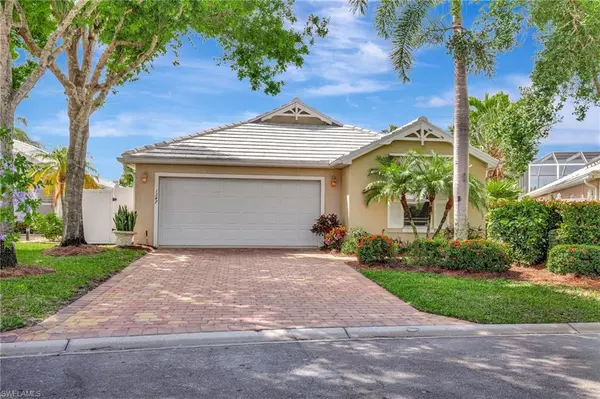Naples, FL 34110,1347 Old Oak LN