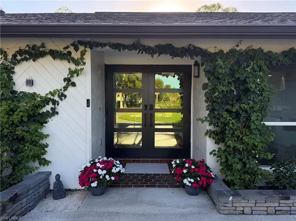 3795 Liberty SQ, Fort Myers, FL 33908