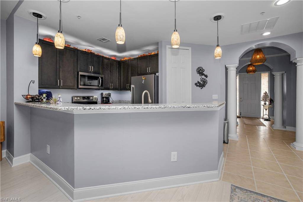 North Fort Myers, FL 33917,15256 Riverbend BLVD #105