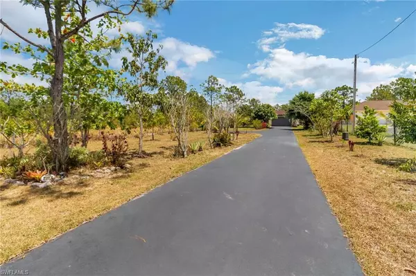 Naples, FL 34120,5858 Everglades BLVD N