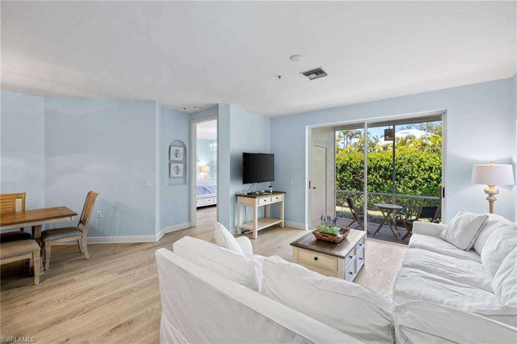 Naples, FL 34110,1305 SWEETWATER CV #104