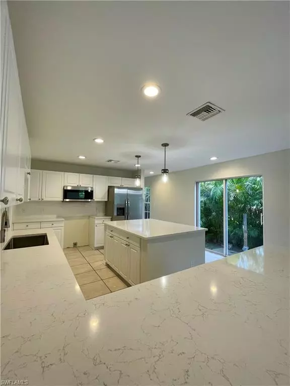 Bonita Springs, FL 34135,10650 Ragsdale ST