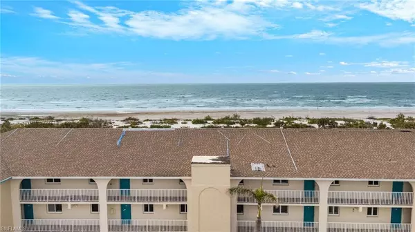 Sanibel, FL 33957,527 E Gulf DR #203
