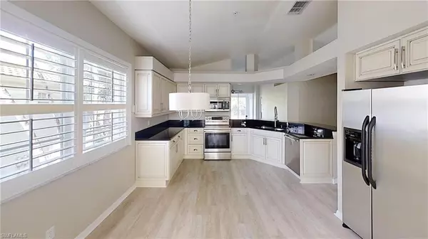 Naples, FL 34109,6805 Satinleaf RD S #201