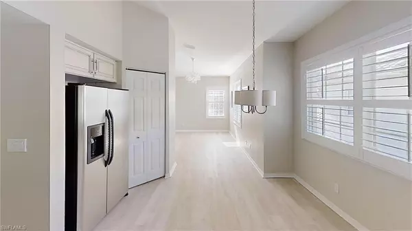 Naples, FL 34109,6805 Satinleaf RD S #201