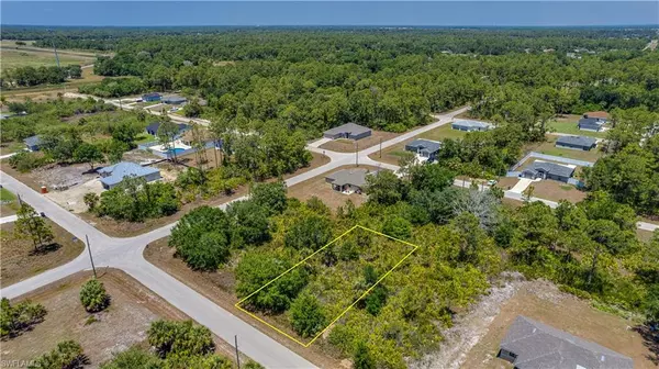 Lehigh Acres, FL 33971,3216 44th ST W