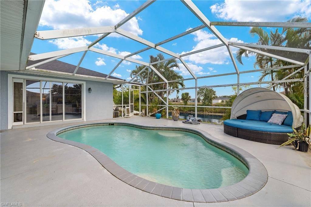 Cape Coral, FL 33909,2042 NE 26th ST
