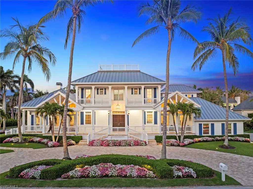 Naples, FL 34102,1551 Gulf Shore BLVD S