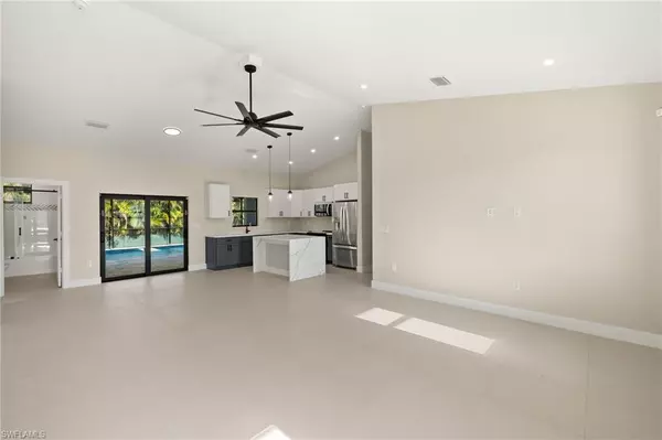 Cape Coral, FL 33993,1008 NW 36th PL