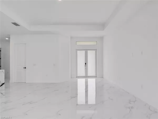 Lehigh Acres, FL 33972,1216 Moore AVE