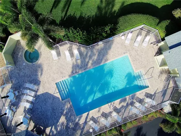 Fort Myers, FL 33908,802 McGregor Park CIR #802