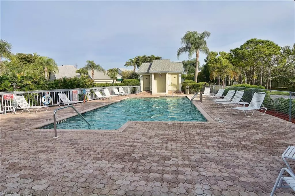 Fort Myers, FL 33908,802 McGregor Park CIR #802