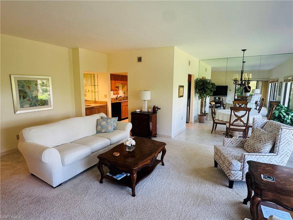 6760 Pelican Bay BLVD #315, Naples, FL 34108