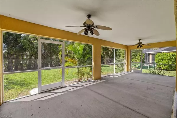 Fort Myers, FL 33908,16592 Wellington Lakes CIR