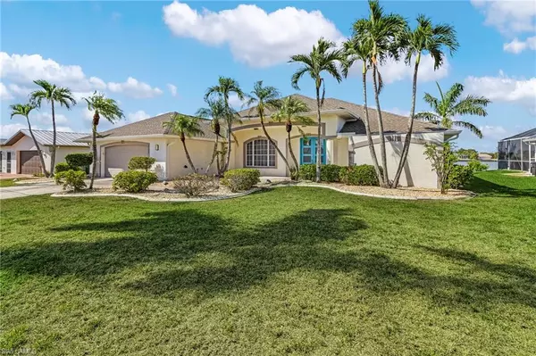 Cape Coral, FL 33990,213 SE 6th ST