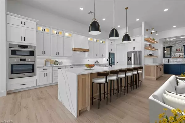 Alva, FL 33920,3377 Chestnut Grove DR