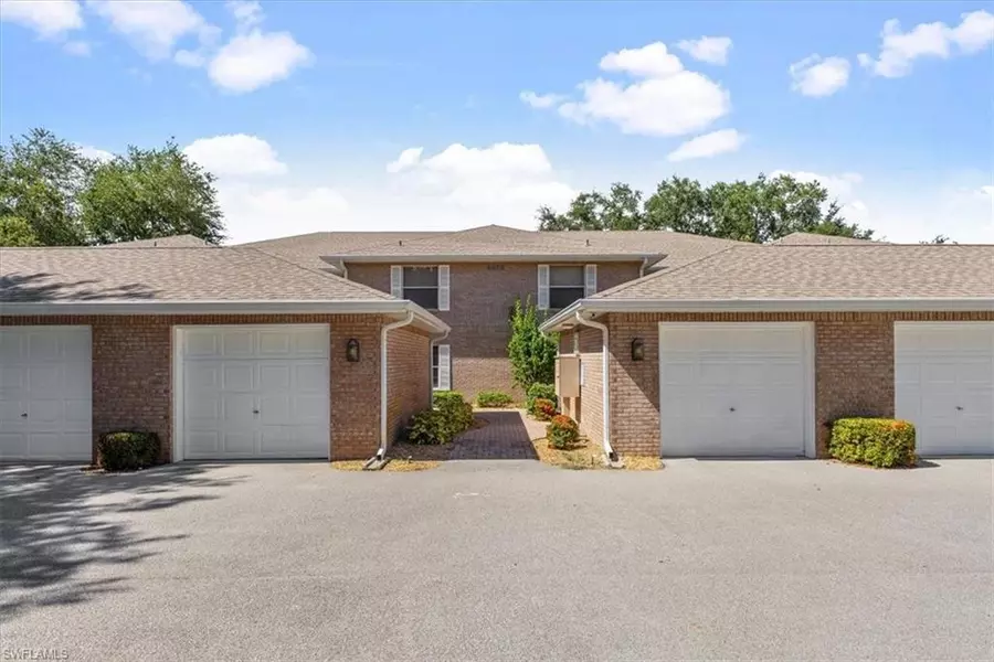 6670 ILEX CIR #4G, Naples, FL 34109