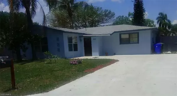 1653 Jamestown CT, Fort Myers, FL 33907