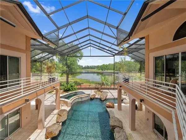 North Fort Myers, FL 33917,18631 Cessna DR
