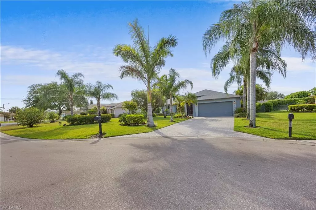 Naples, FL 34120,980 Murcott DR