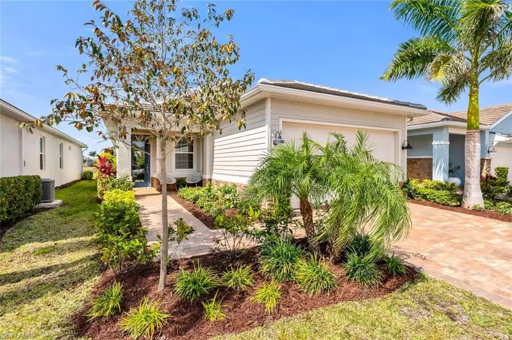 Bonita Springs, FL 34135,28306 Captiva Shell LOOP