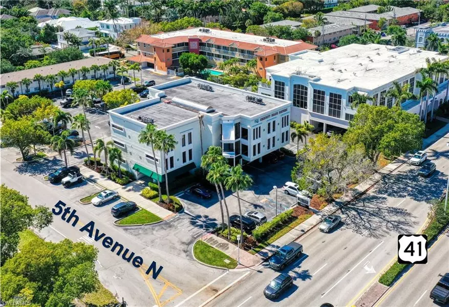 851 5th AVE N, Naples, FL 34102