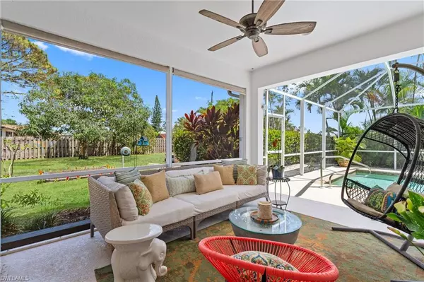 Naples, FL 34108,636 102nd AVE N