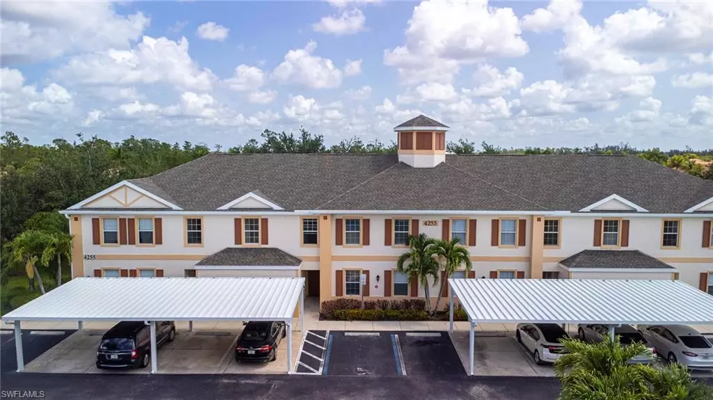 Fort Myers, FL 33916,4255 Liron AVE #202