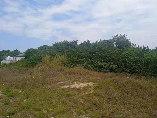 Lehigh Acres, FL 33976,3418 11th ST SW