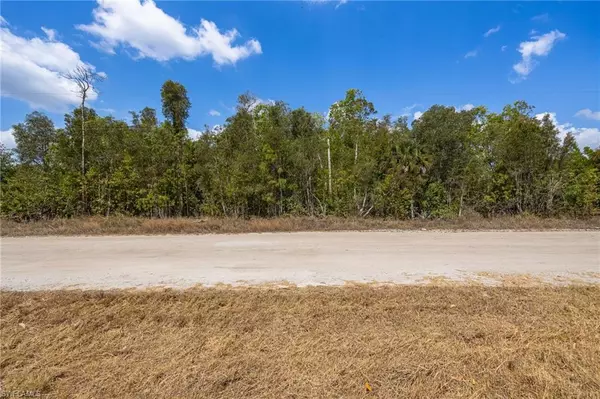 12360 Shawnee RD, Fort Myers, FL 33913