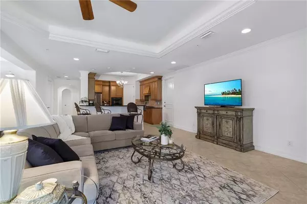 Miromar Lakes, FL 33913,10750 Vivaldi CT #301