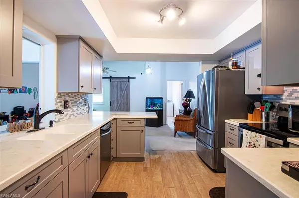 Cape Coral, FL 33914,1012 SW 35th ST