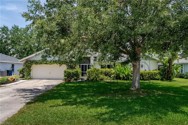 Fort Myers, FL 33967,9950 Country Oaks DR
