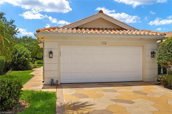 4748 San Carlo CT, Naples, FL 34109