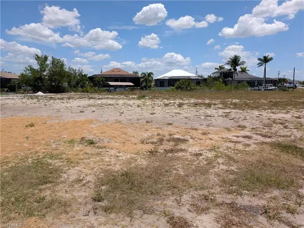 Cape Coral, FL 33993,15 NW 39th AVE