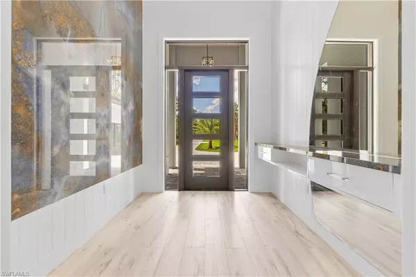 Naples, FL 34116,4693 13th AVE SW