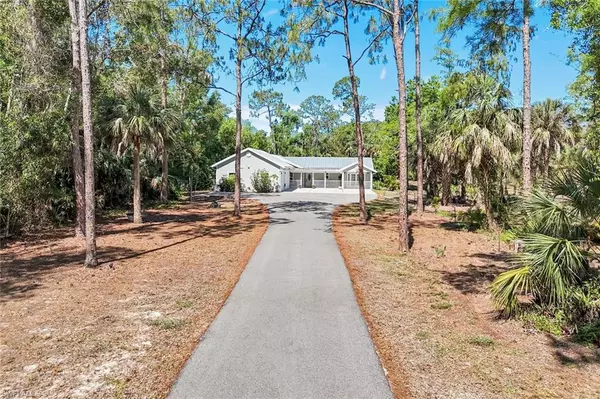 Naples, FL 34105,2855 66th ST SW