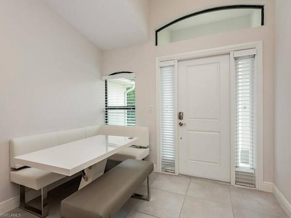 Naples, FL 34110,1334 Center LN