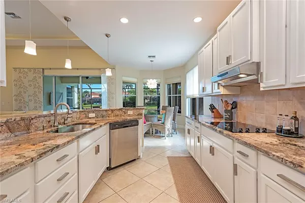 Naples, FL 34105,12792 Aviano DR