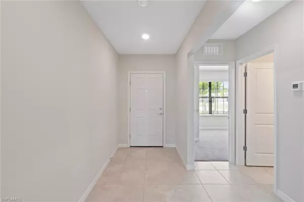 North Fort Myers, FL 33917,16044 Enclaves Cove DR