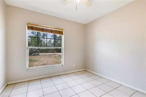 Naples, FL 34120,2910 39th AVE NE