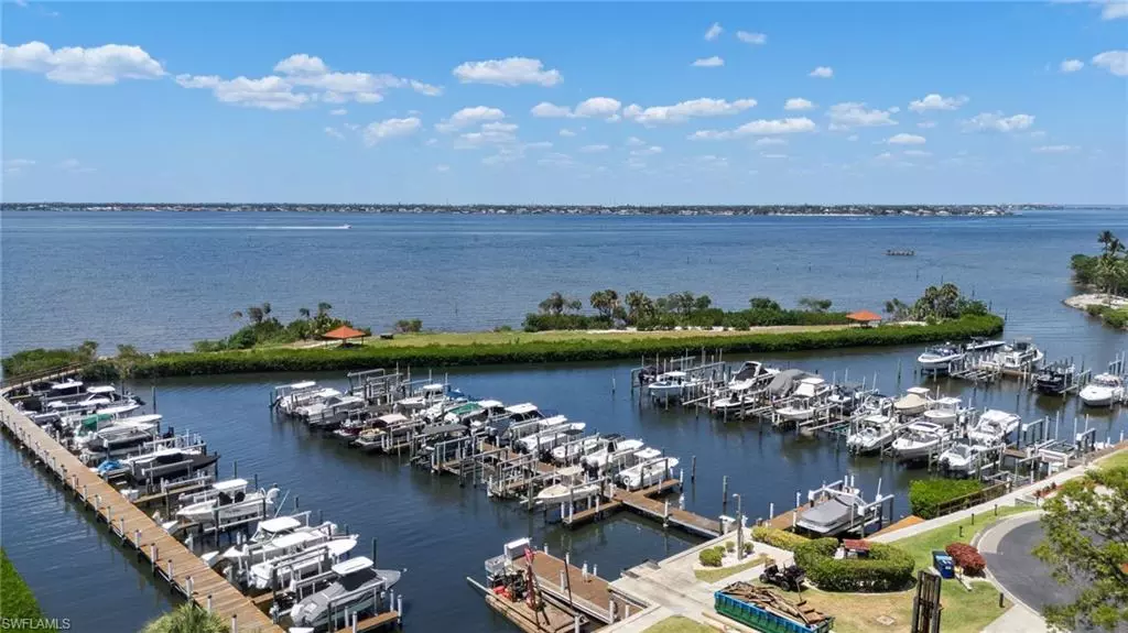 Fort Myers, FL 33908,7136 Blanquilla CT