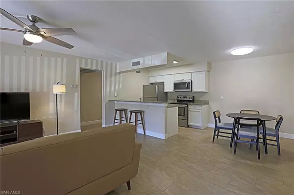 Fort Myers, FL 33919,5327 Summerlin RD #2707