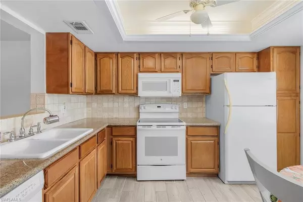 Fort Myers, FL 33901,2828 Jackson ST #I-4