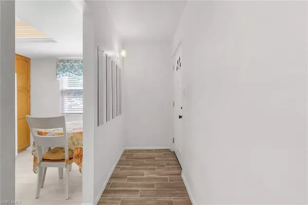 Fort Myers, FL 33901,2828 Jackson ST #I-4