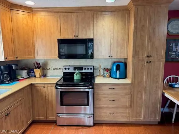 Clewiston, FL 33440,707 Hoover Dike RD
