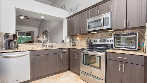 Naples, FL 34109,6949 Lone Oak BLVD