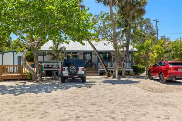 Sanibel, FL 33957,1039 & 1041 Periwinkle WAY