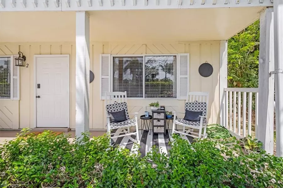 4623 Bayshore DR #C2, Naples, FL 34112