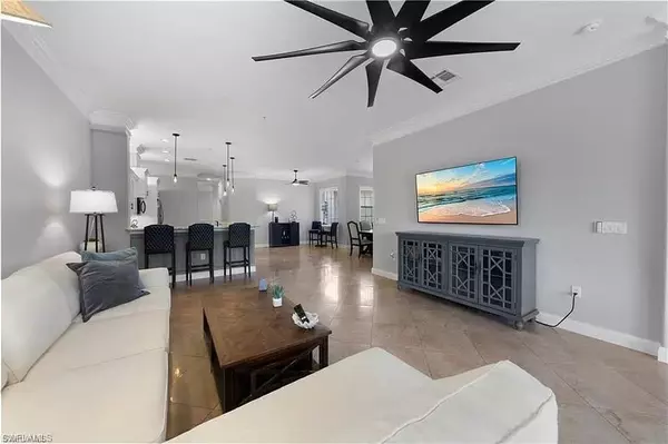 Estero, FL 33928,8601 Piazza Del Lago CIR #204